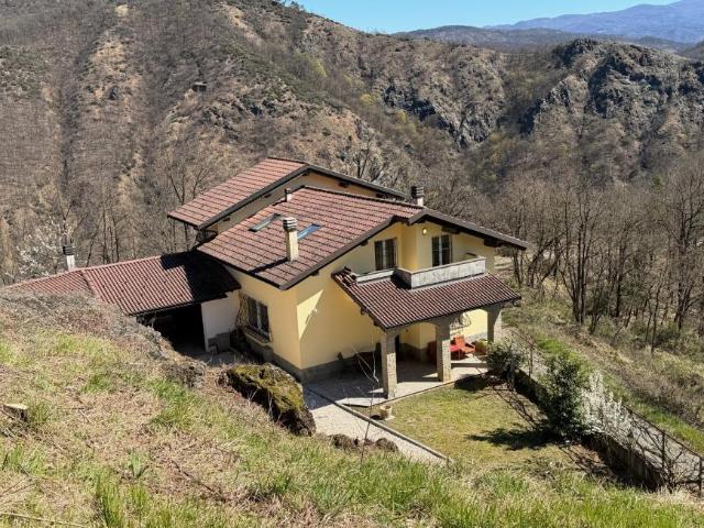 3 camere da letto, Sassello Piemonte 103328678
