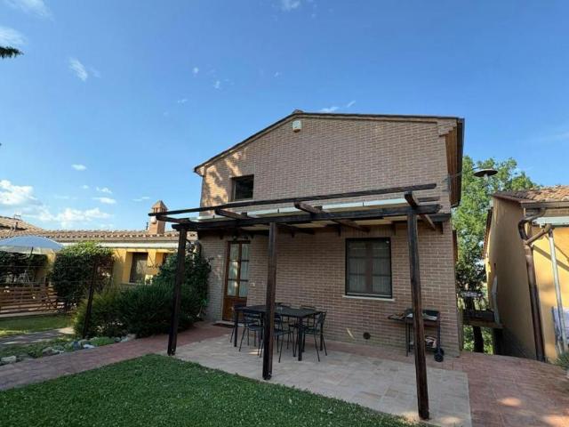 3 camere da letto, Siena Siena 53100 105338233