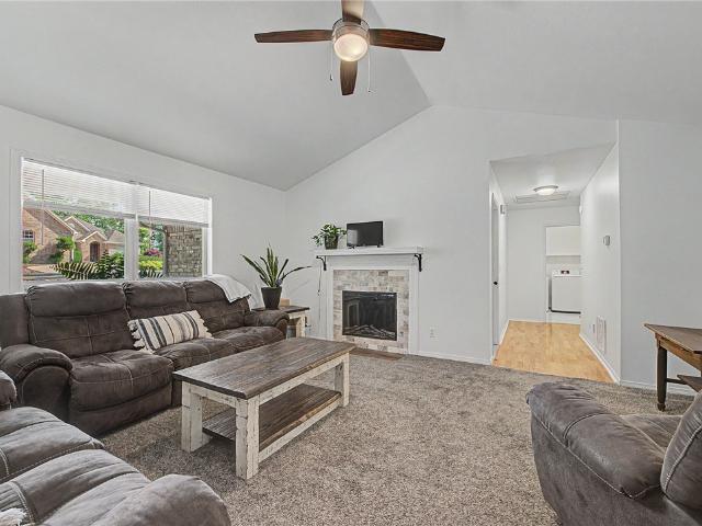 3 Campbell Lane
