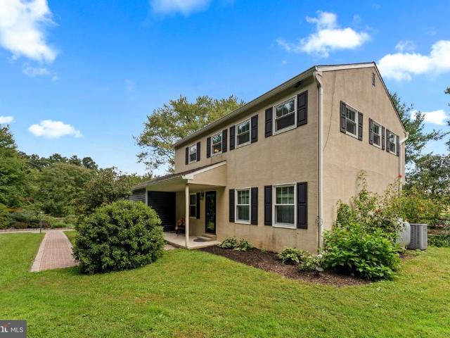 3 Campbell Place