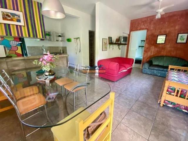 3 casas em um só terreno
