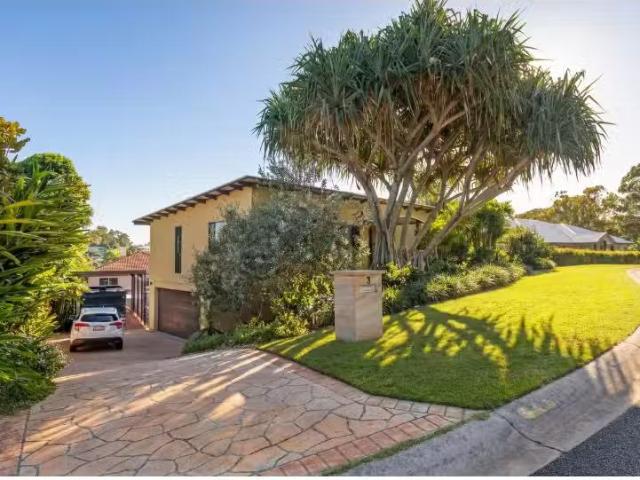 3 Castle Court, TUGUN House for rent Listed by Melissa Yarrow.