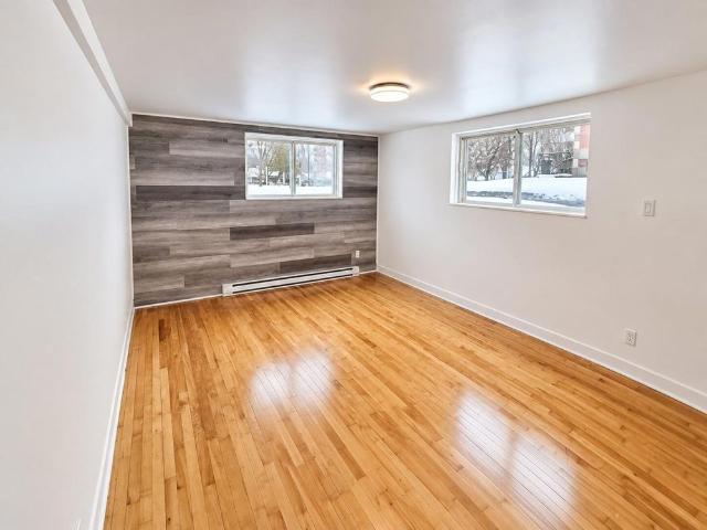 3 CH 1 SDB Longueuil $1,350 /mo