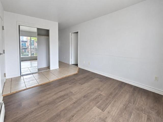 3 CH 1 SDB Québec $1,287 /mo