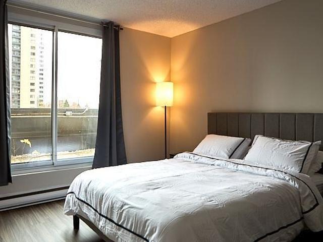 3 CH 2 SDB Longueuil $2,095 /mo