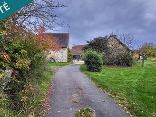 3 chambres, Maire Poitou 86270 100735426