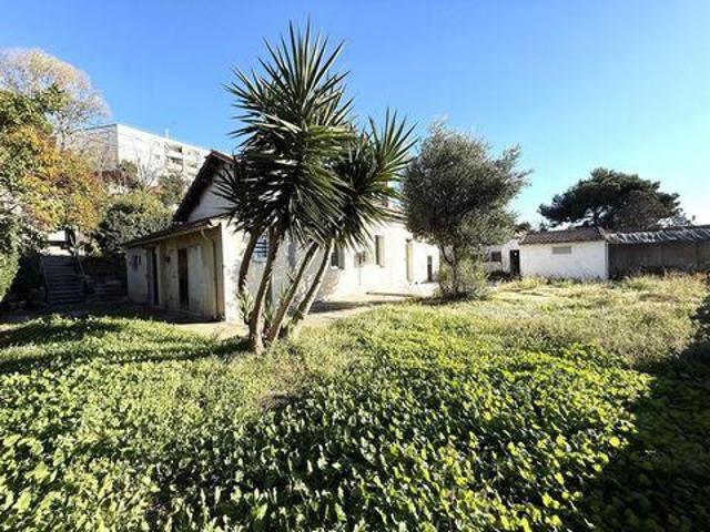 3 chambres, Marseille 2e Arrondissement Provence 13002 103122829