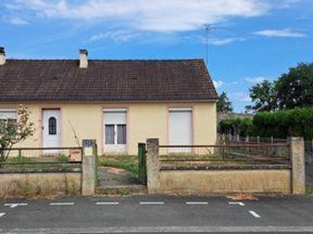 3 chambres, Mezangers Pays de la Loire 53600 101996352