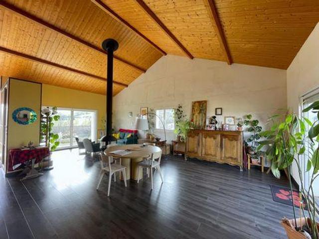 3 chambres, Montaigut Auvergne 63320 103343240