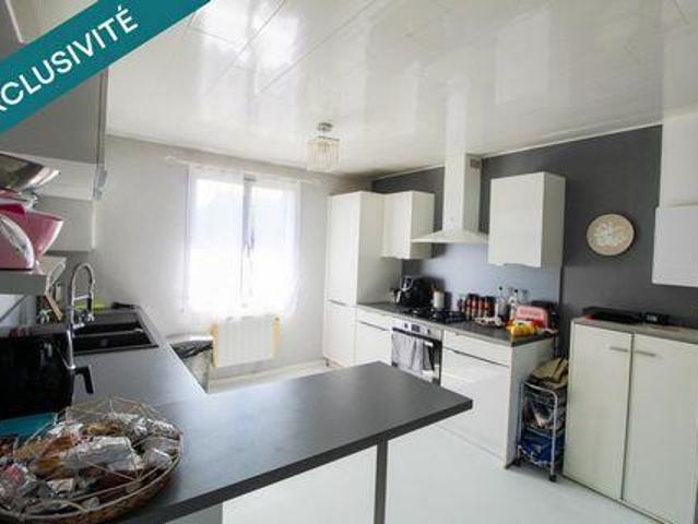 3 chambres, Montceau Bourgogne 71300 103095318