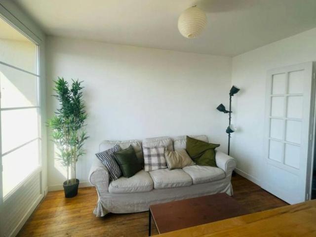 3 chambres, Montreuil Montreuil 93100 103244229