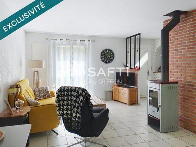 3 chambres, Mortagne Pays de la Loire 85290 102888232