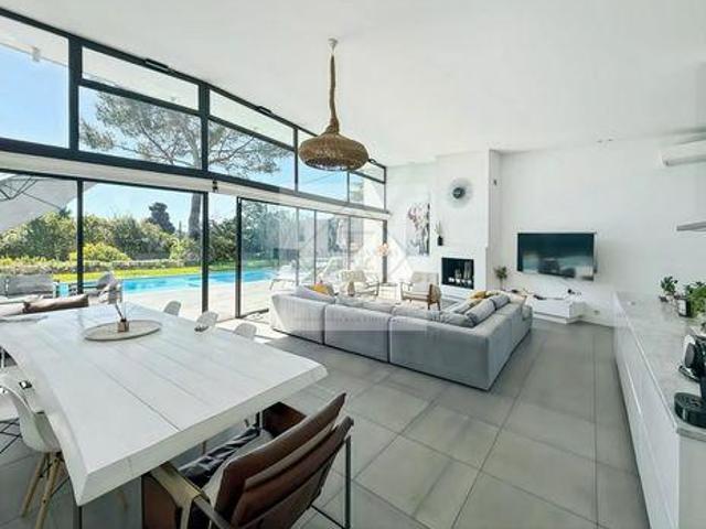3 chambres, Mougins Alpes 06250 105078505
