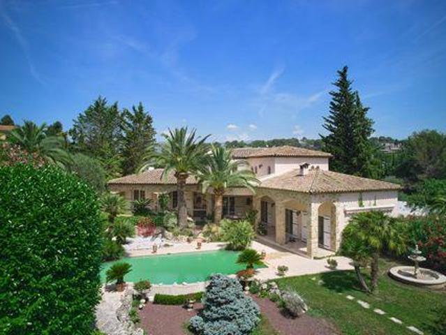3 chambres, Mougins Provence 06250 99837391