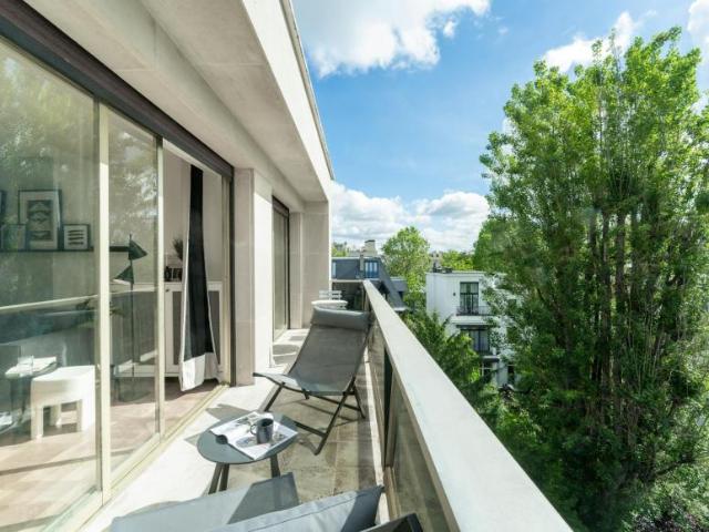 3 chambres, Neuilly Neuilly 92200 104564386