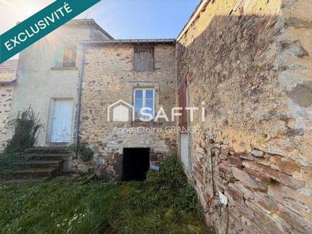 3 chambres, Neuvillette Pays de la Loire 72140 100538963