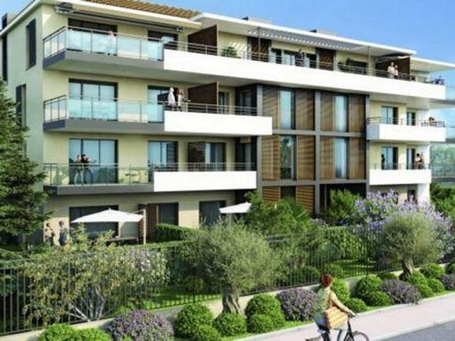 3 chambres, Nice Provence Alpes Côte d'Azur 6100 96320002