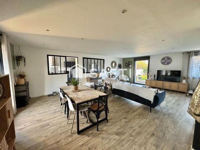 3 chambres, Niort Poitou 79000 100735130
