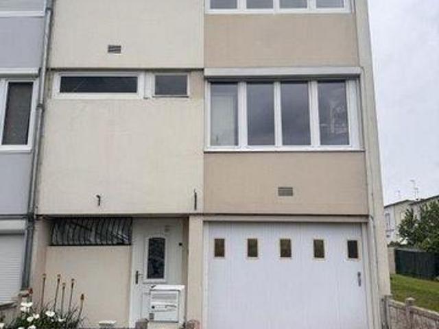 3 chambres, Noyon Picardie 60400 103805169