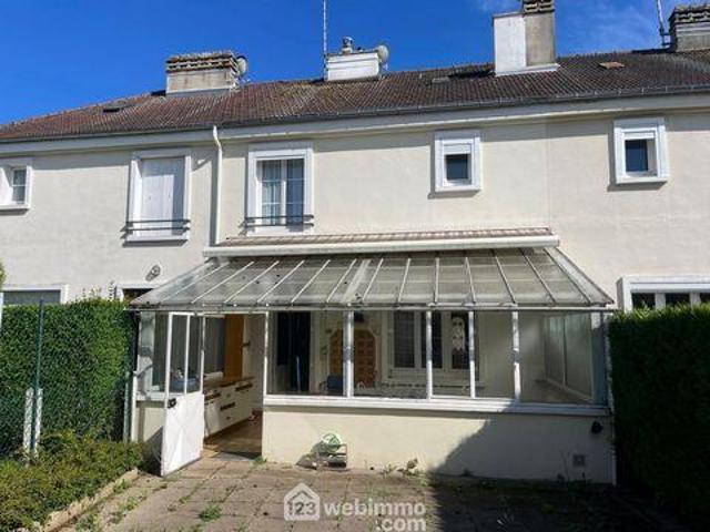 3 chambres, Noyon Picardie 60400 103805382
