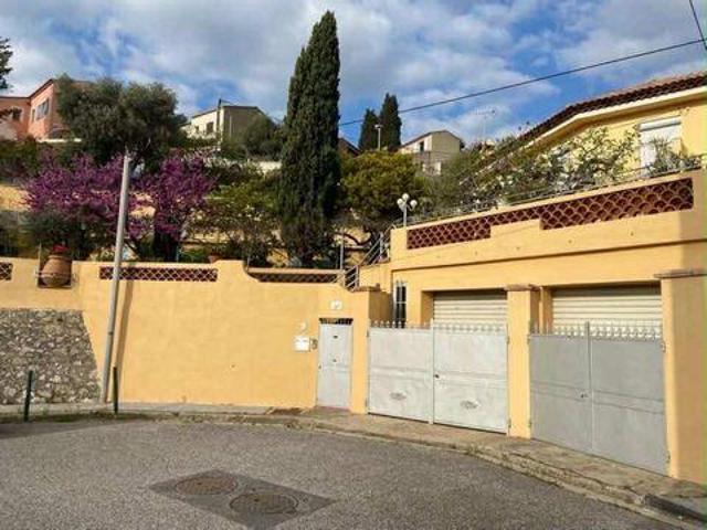 3 chambres, Ollioules Provence 83190 102251397