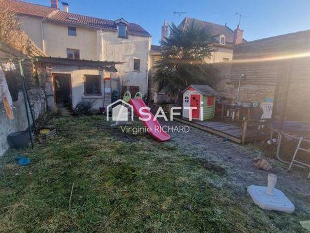 3 chambres, Aigueperse Auvergne 63260 102556447