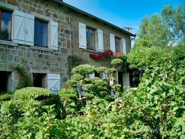 3 chambres, Alleyrac Auvergne 43150 94798895
