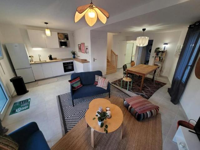 3 chambres, Angers Angers 49100 LS101884515