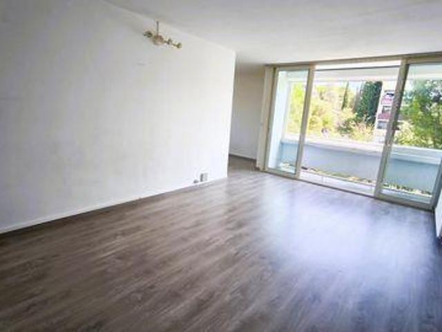 3 chambres, Apt Provence 84400 103122889