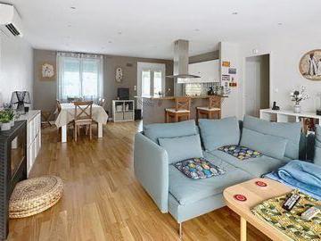 3 chambres, Bassens Aquitaine 33530 102956912