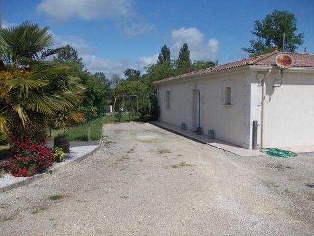 3 chambres, Barbezieux Saint Hilaire Poitou Charentes 16300 96312109