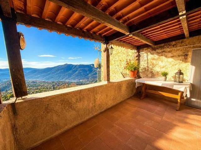 3 chambres, Berre Provence 06390 103014906