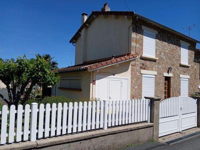 3 chambres, Blaye Midi 81400 105348922