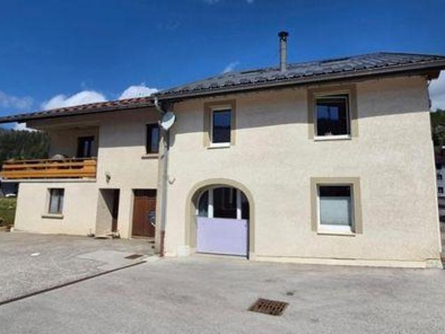 3 chambres, Bois Franche 39220 104439169