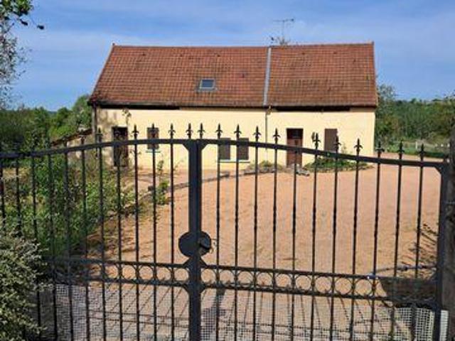 3 chambres, Bost Auvergne 03300 101276814