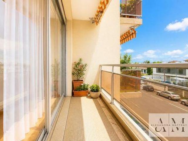 3 chambres, Bordeaux Aquitaine 33200 103383244