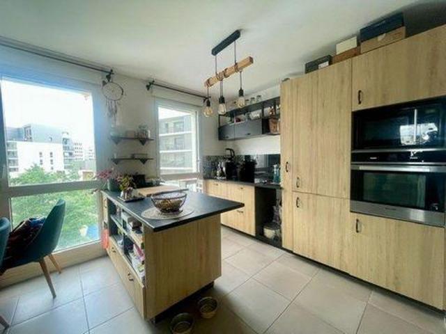 3 chambres, Bordeaux Aquitaine 33300 102276283
