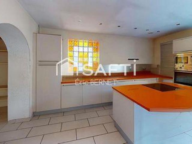 3 chambres, Bron Rhône 69500 98432992