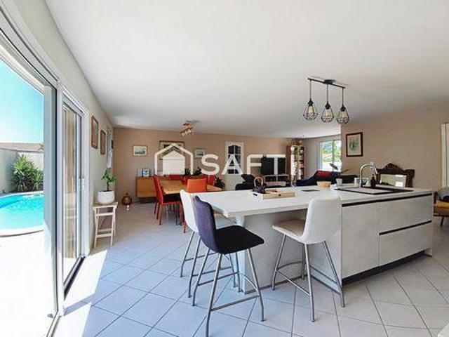 3 chambres, Caissargues Languedoc 30132 102773538