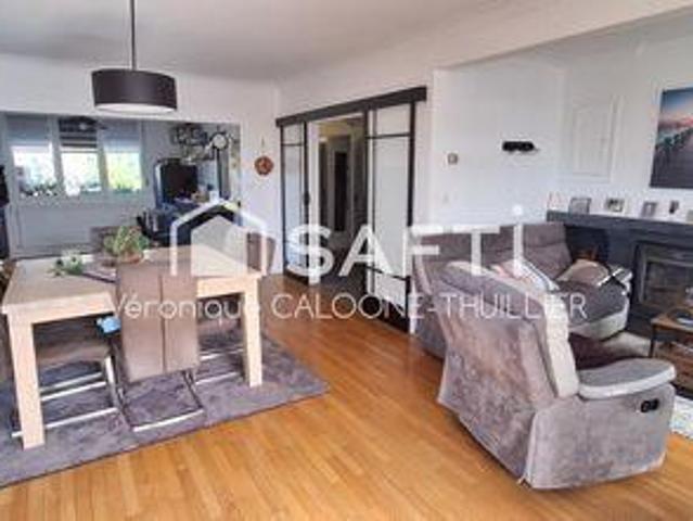 3 chambres, Cassel Nord 59670 105112185