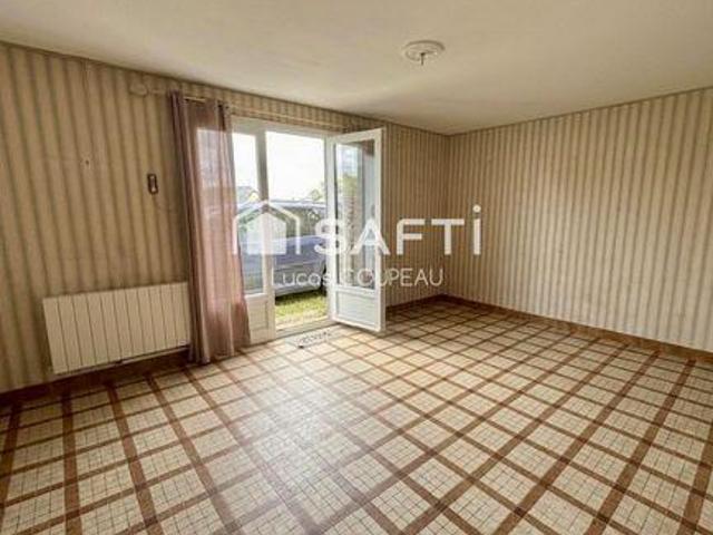 3 chambres, Champigne Pays de la Loire 49330 102440106