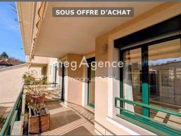 3 chambres, Charbonnières Rhône 69260 99771129