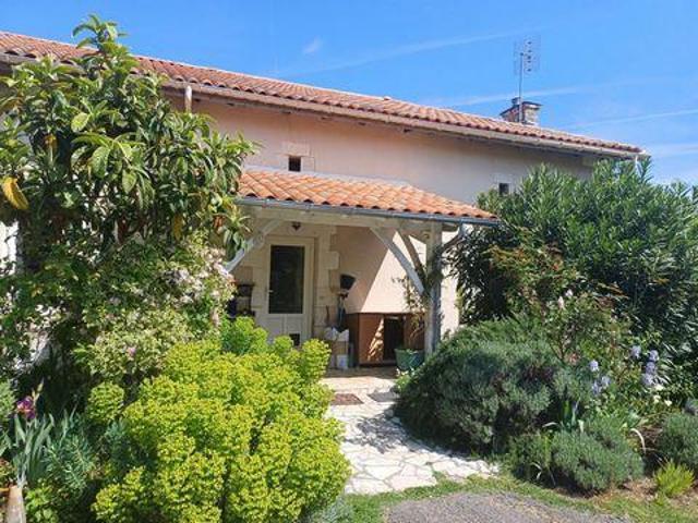 3 chambres, Chatignac Poitou 16480 101930649