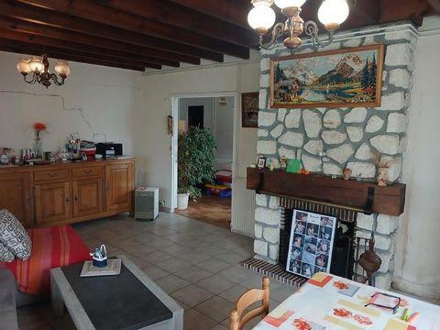 3 chambres, Chermignac Poitou 17460 102023498