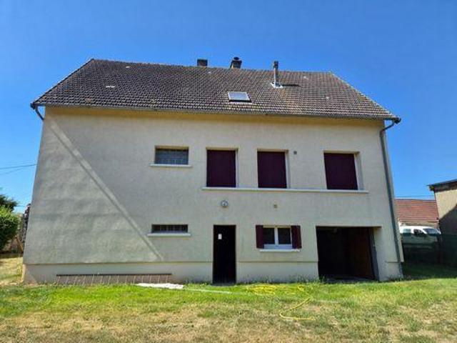 3 chambres, Chouvigny Auvergne 03450 104260154