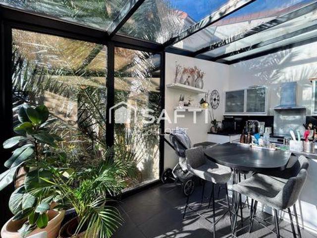 3 chambres, Colombes Île 92700 99289834