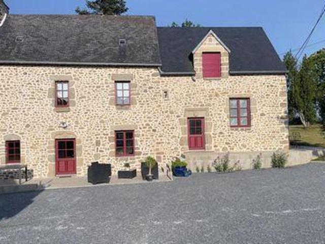 3 chambres, Commer Pays de la Loire 53470 100823213