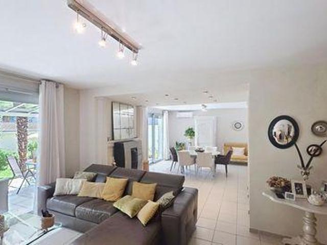 3 chambres, Corenc Rhône 38700 102887974