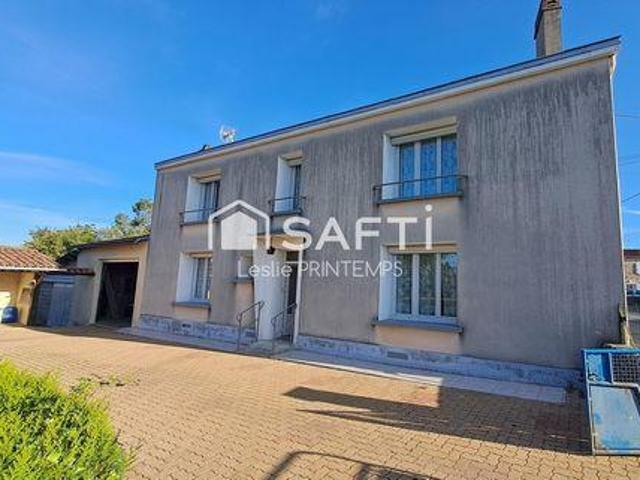 3 chambres, Coulonges Poitou 79160 100784676