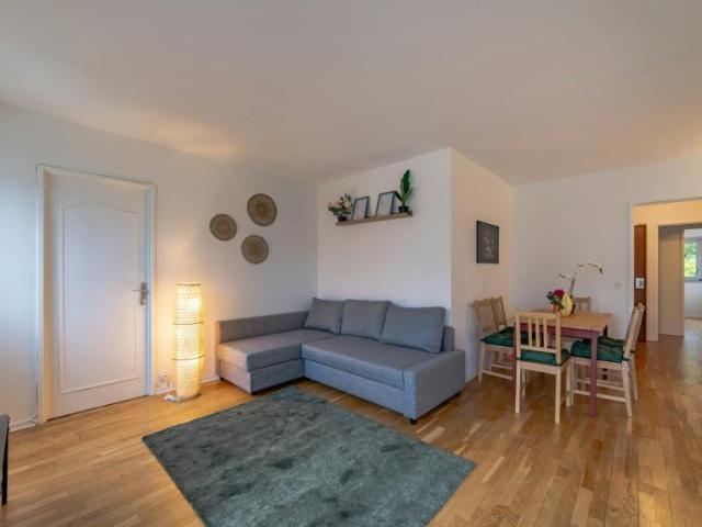 3 chambres, Courbevoie Courbevoie 92400 103152942